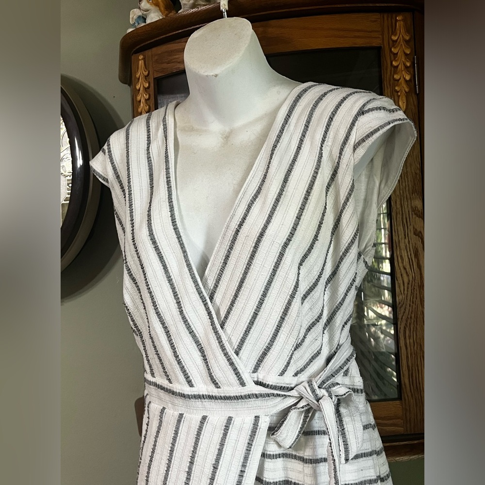 Hutch White and Black Striped Wrap Dress - Picture 3 of 8